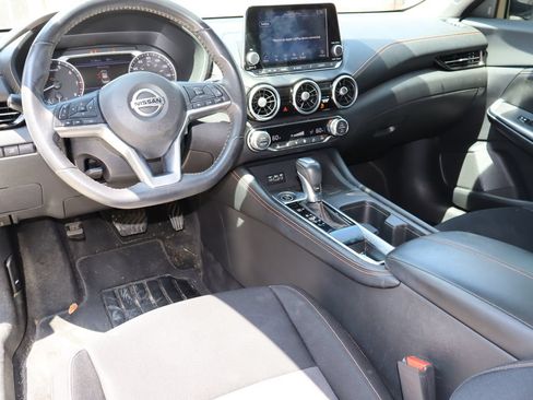 Used 2021 Nissan Sentra SR FWD image 4