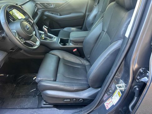 Used 2020 Subaru Outback Limited AWD/4WD image 13
