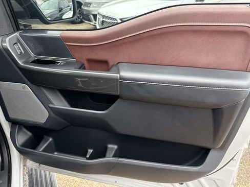 Used 2023 Ford F150 Lariat w/ Equipment Group 502A High image 18