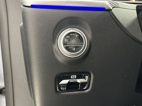 Certified 2024 Mercedes-Benz CLE 300 4MATIC Coupe image 31