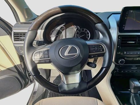 Used 2023 Lexus GX 460 Premium w/ Premium Package AWD/4WD image 39