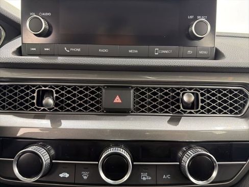 Certified 2023 Acura Integra image 36