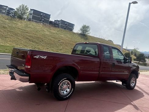 Used 2004 Ford F250 4x4 SuperCab Super Duty image 7