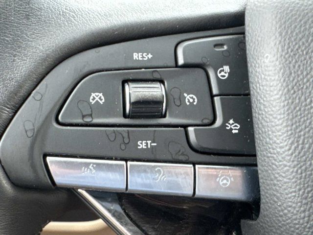 Certified 2023 Cadillac Escalade Premium Luxury w/ Performance Package RWD image 31
