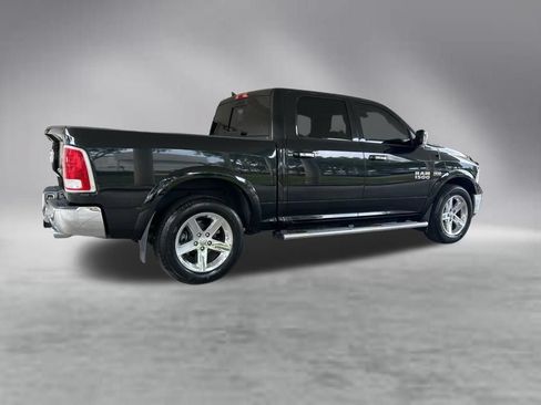 Used 2017 RAM 1500 Laramie AWD/4WD image 3