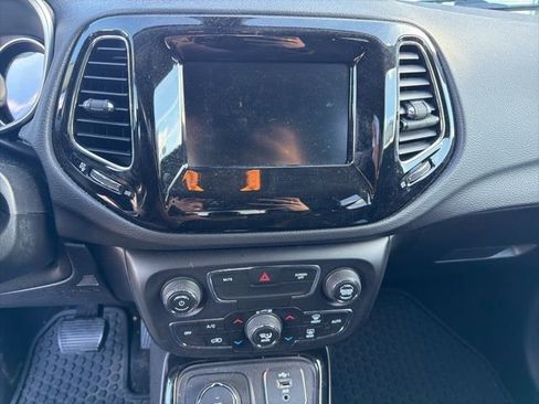 Used 2019 Jeep Compass Altitude image 13