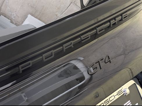 Certified 2023 Porsche 718 Cayman GT4 RWD image 17