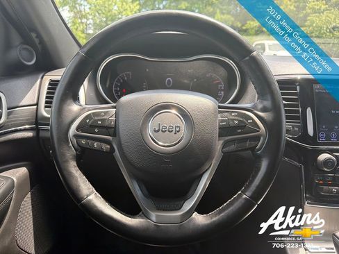 Used 2019 Jeep Grand Cherokee Limited AWD/4WD image 22
