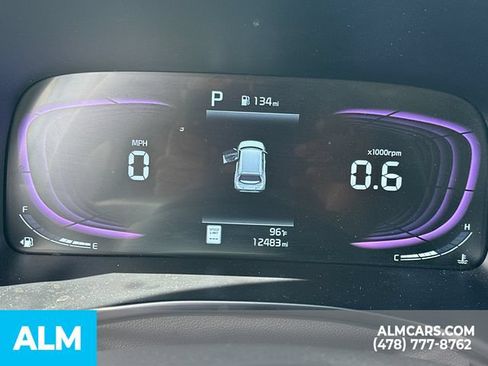 Used 2025 Kia Soul LX w/ LX Technology Package FWD image 31
