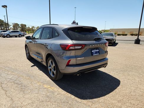 Certified 2024 Ford Escape ST-Line image 5