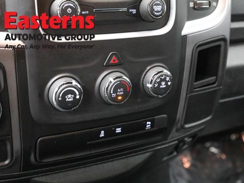 Used 2024 RAM 1500 Classic Warlock RWD image 20