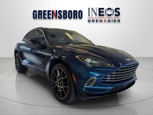Used 2021 Aston Martin DBX AWD/4WD image 7