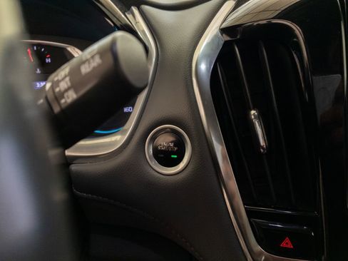 Used 2021 Chevrolet Traverse Premier w/ LPO, Cargo Package image 20