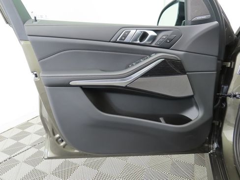 New 2026 BMW X5 xDrive40i w/ M Sport Package image 25