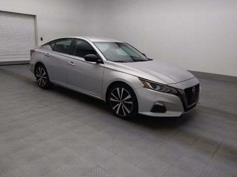 Used 2019 Nissan Altima 2.5 SR AWD/4WD image 11
