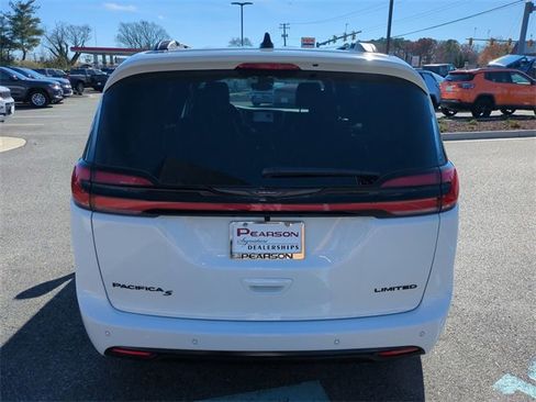 New 2026 Chrysler Pacifica Limited w/ S Appearance Package image 5