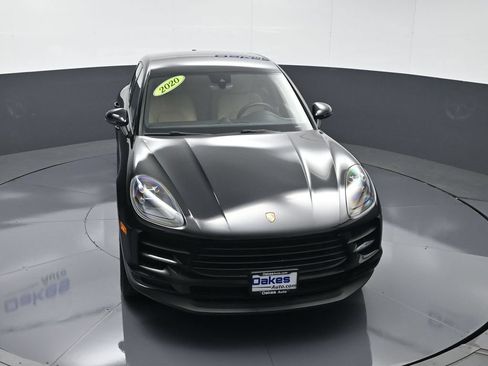 Used 2020 Porsche Macan AWD/4WD image 47
