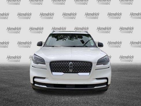 Used 2023 Lincoln Aviator Reserve w/ Equipment Group 201A RWD image 3