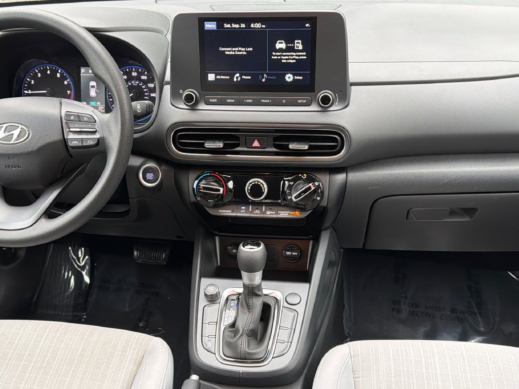 Used 2023 Hyundai Kona SEL w/ Cargo Package FWD image 11