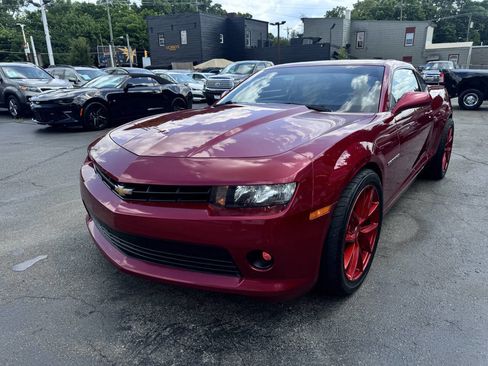 Used 2015 Chevrolet Camaro LT image 4