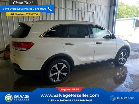 Used 2017 Kia Sorento EX AWD/4WD image 4