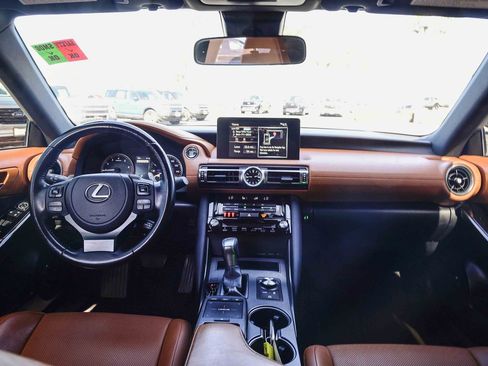 Used 2022 Lexus IS 300 w/ Accessory Package image 12