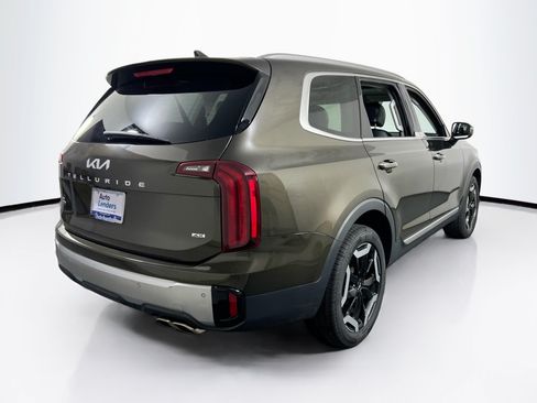 Used 2023 Kia Telluride S w/ S Sunroof Package AWD/4WD image 5