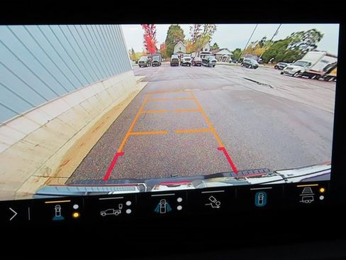 Used 2022 GMC Sierra 1500 Denali image 6