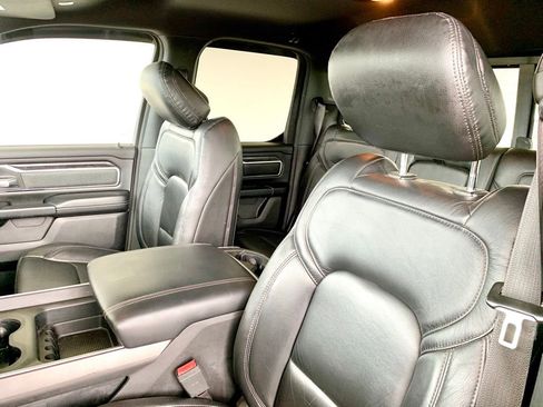 Used 2019 RAM 1500 Big Horn AWD/4WD image 16