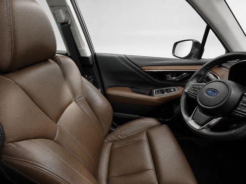Used 2021 Subaru Outback Touring XT AWD/4WD image 10
