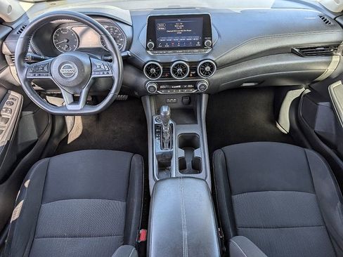 Used 2021 Nissan Sentra SV image 23
