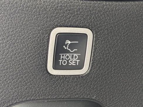 New 2026 Jeep Grand Wagoneer 2WD w/ 8-Passenger Seating Package image 14