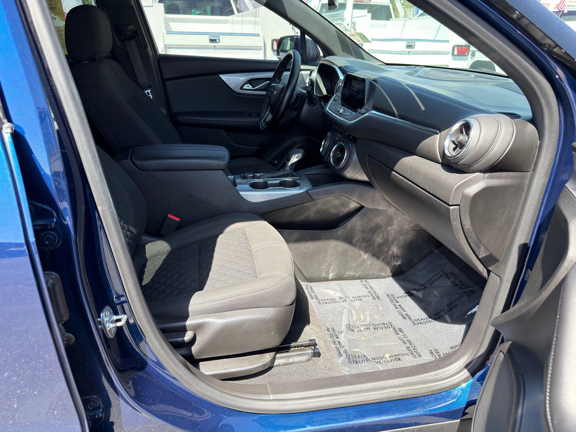 Used 2022 Chevrolet Blazer LT FWD image 10