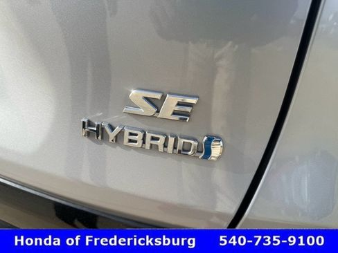 Used 2023 Toyota RAV4 SE w/ Convenience Package AWD/4WD image 32