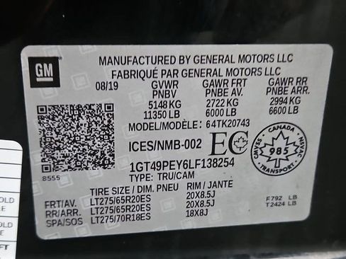 Used 2020 GMC Sierra 2500 AT4 w/ AT4 Premium Package image 38