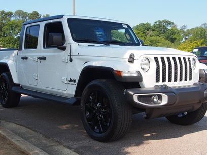 Used 2021 Jeep Gladiator Sport