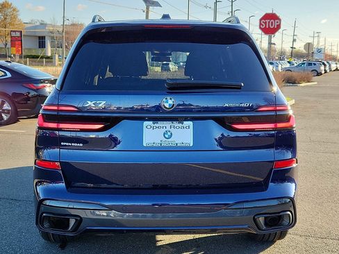 Certified 2024 BMW X7 xDrive40i w/ M Sport Package image 5