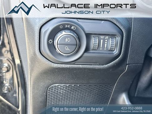 Used 2021 Jeep Gladiator Sport image 31