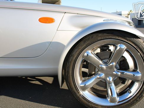 Used 2001 Plymouth Prowler RWD image 36