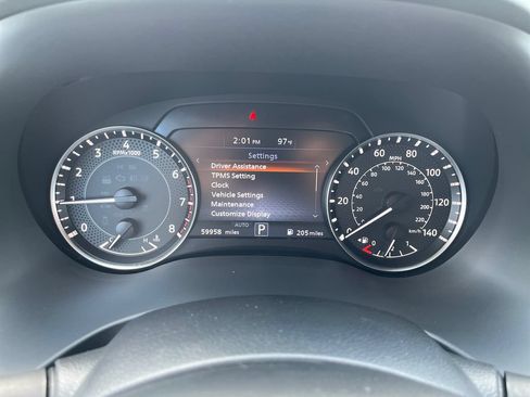 Used 2024 Nissan Armada SV AWD/4WD image 15