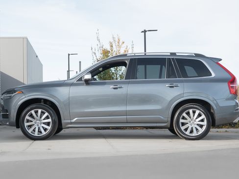 Used 2019 Volvo XC90 T6 Momentum image 6