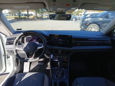 New 2026 Volkswagen Jetta SEL FWD image 12