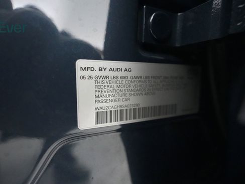 Used 2025 Audi A6 e-tron Premium Plus RWD image 27