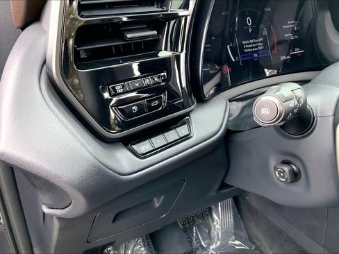 Used 2025 Lexus TX 350 AWD w/ Technology Package image 36