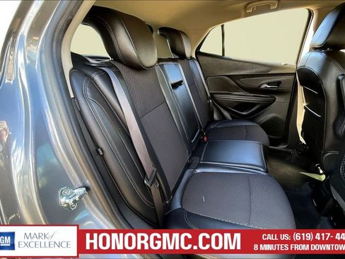 Used 2020 Buick Encore Preferred image 24
