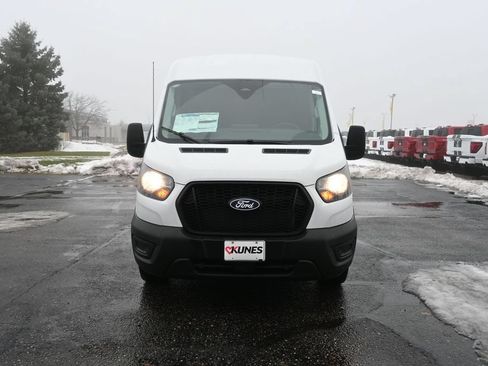 New 2026 Ford Transit 250 148 Medium Roof w/ Load Area Protection Package RWD image 2