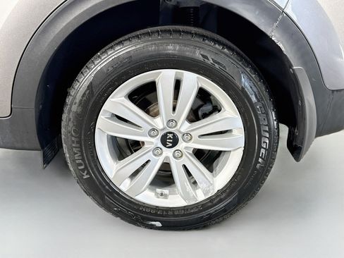 Used 2019 Kia Sportage LX AWD/4WD image 36