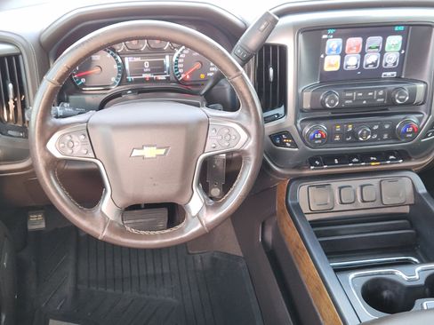 Used 2018 Chevrolet Silverado 1500 LTZ w/ Texas Edition AWD/4WD image 27