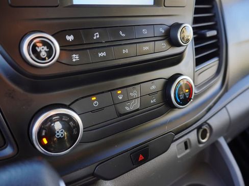 Used 2020 Ford Transit 250 Low Roof image 18