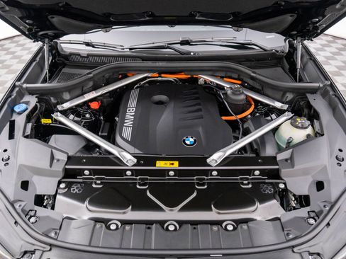 New 2026 BMW X5 xDrive50e w/ M Sport Package image 31